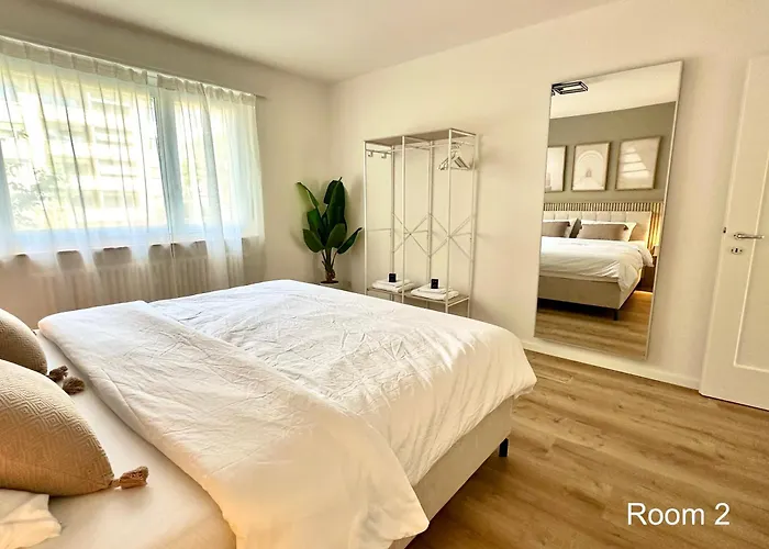 Cosy - 2 Bedroom & Free Parking - Apartament