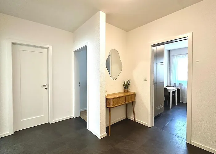 Cosy - 2 Bedroom & Free Parking - Apartament