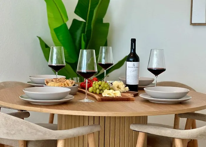 Lägenhet Cosy - 2 Bedroom & Free Parking - Bern